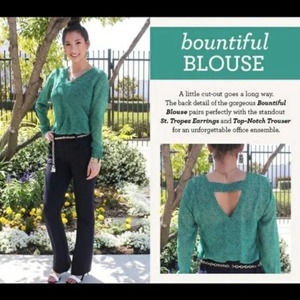 CABI Style #5208 Green Bountiful Blouse, M